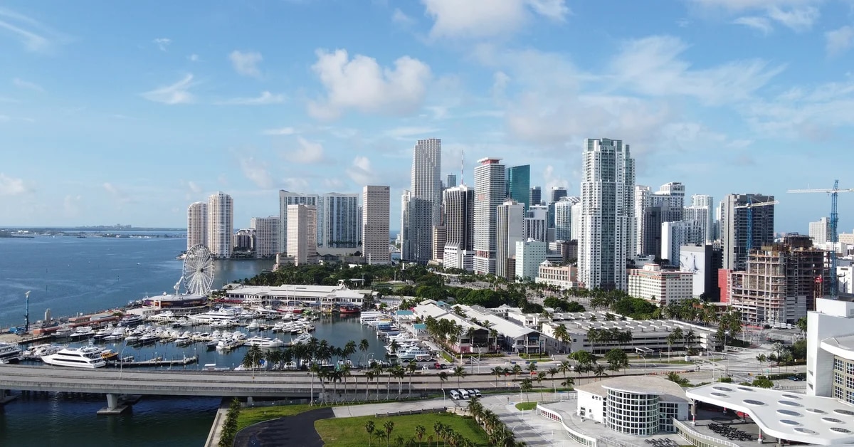 How to avoid falling for real estate investment scams in the United States and Panama