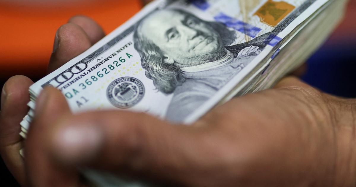 The Dollar May Be Down, but It&rsquo;s Still on Top